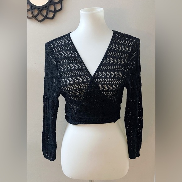 Vintage Periwinkle Black Open-Knit Crochet Style Crop Cardigan Bohochic - Picture 7 of 7
